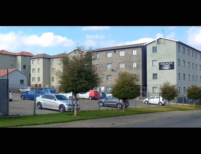 2 BEDROOM APARTMENT FOR SALE IN FLEURHOF